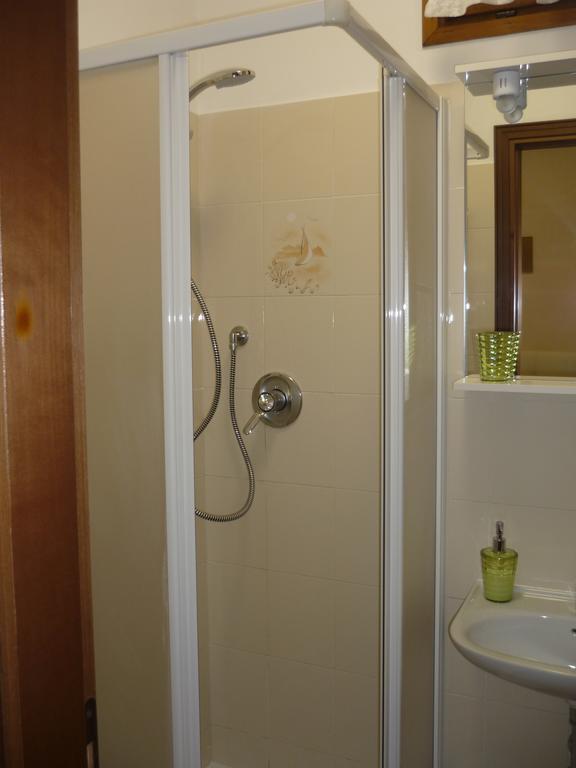Serbelloni Holiday Apartment 20 Bellagio Room photo
